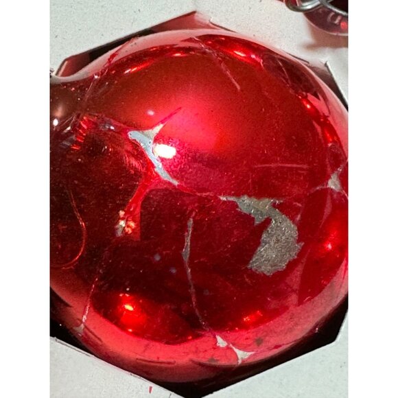 Vintage Shiny Brights Holly Red Glass Christmas Ornaments Set Of 12 - Picture 6 of 9